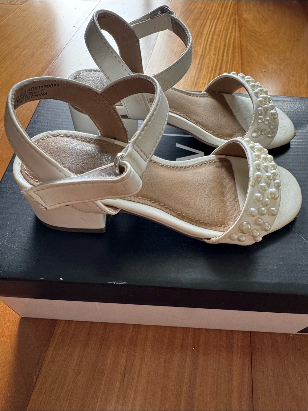 Dolce Vita Girls White Pearl-Embellished Dress Sandals